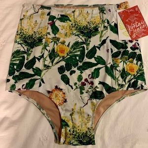 Kortni Jeane Extended High- Waisted Bottoms Small